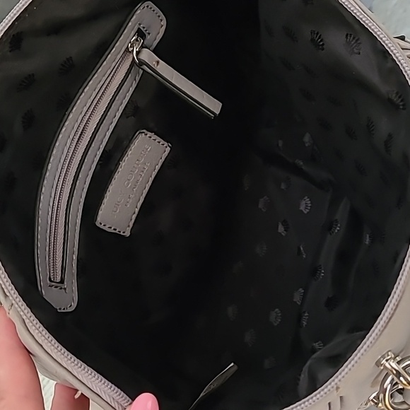 Juicy Couture Sholder/Crossbody Bag ❤️ - Picture 6 of 8